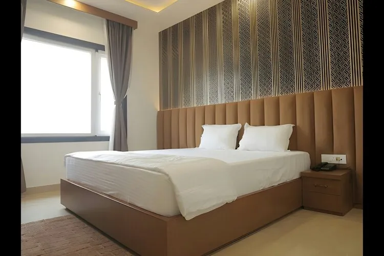 Hotel booking and accommodation services